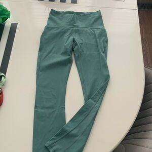 Lululemon workout tight